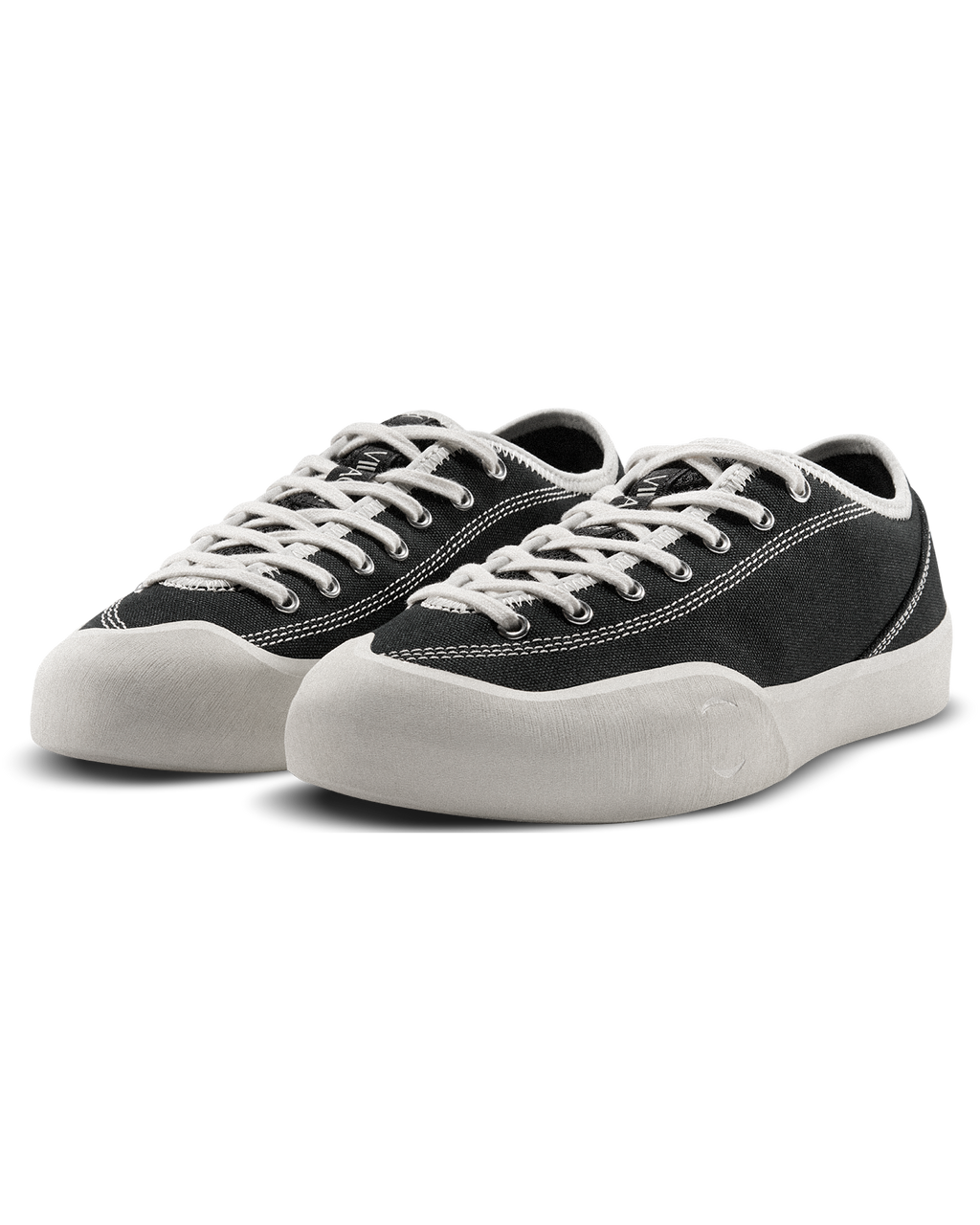 VILLAGE PM 1.30PM BLACK & WHITE CANVAS WHISPER WHITE
