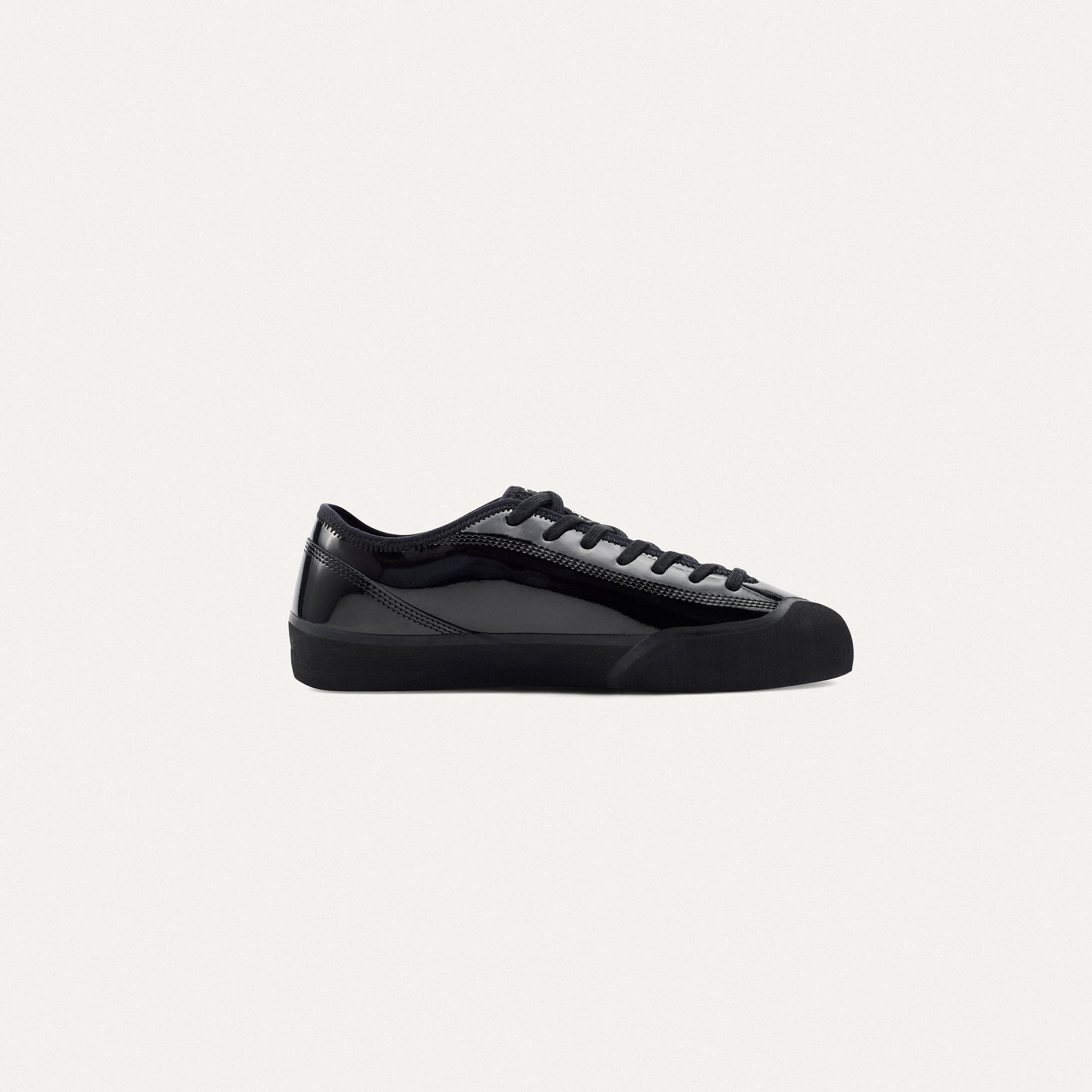VILLAGE PM // 1.30PM // GLOSS BLACK