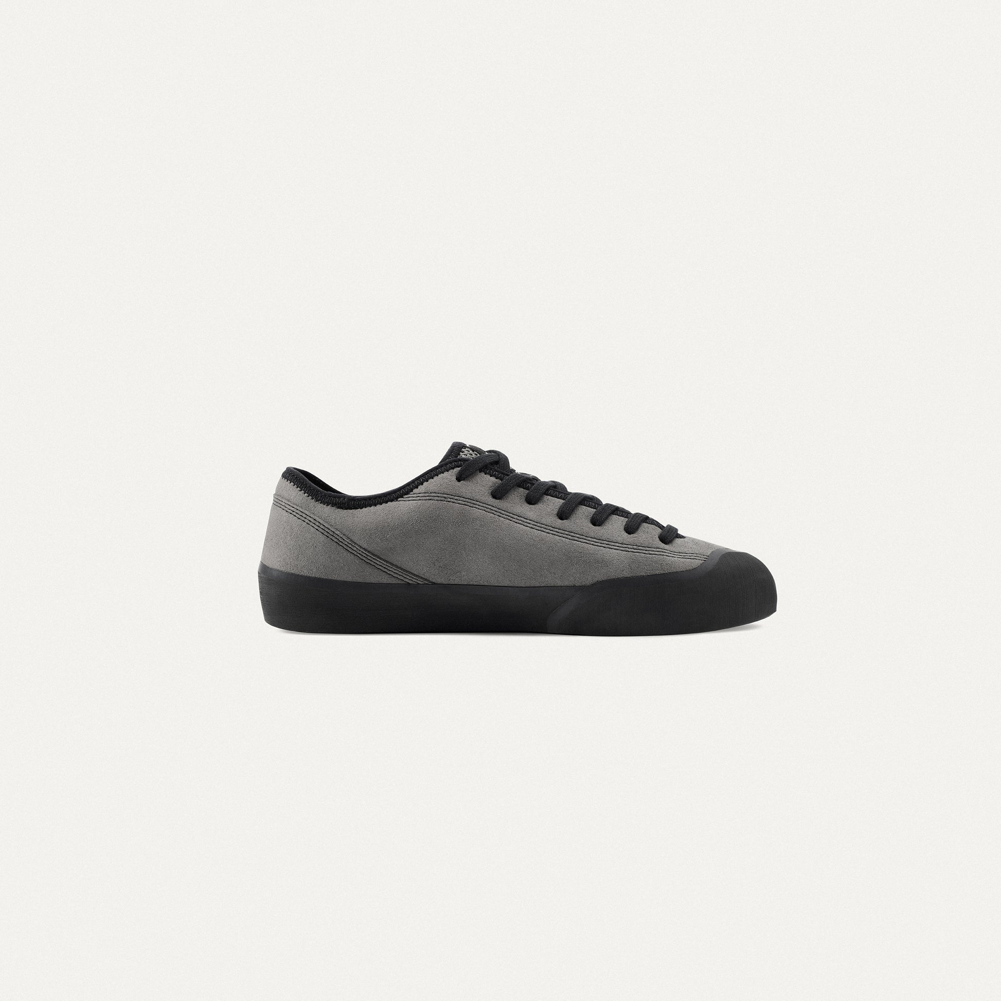 VILLAGE PM // 1.30PM // GREY