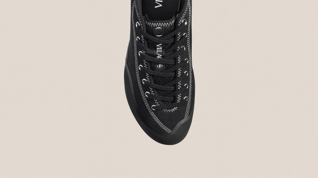 VILLAGE PM 1.30PM BLACK