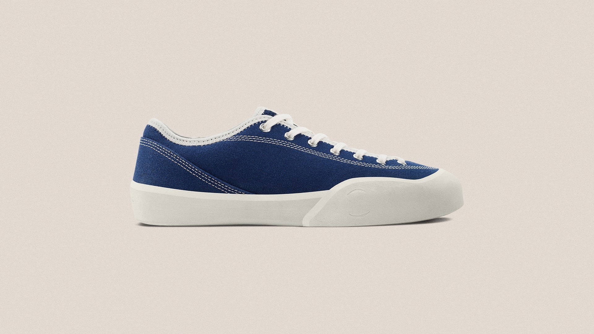 VILLAGE PM 1.30PM NAVY WHITE