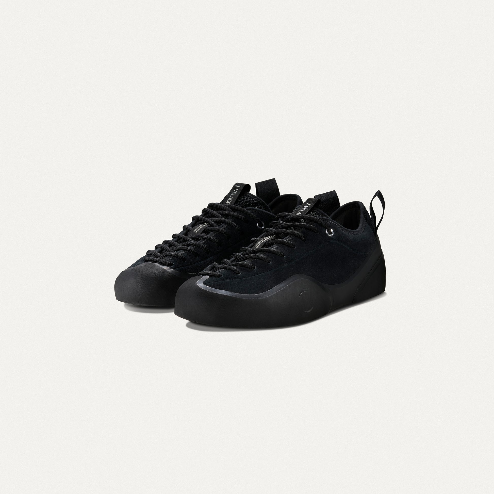 VILLAGE PM // 1PM // BLACK