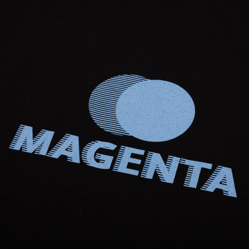 MAGENTA // T-SHIRT // ECLIPSE // BLACK
