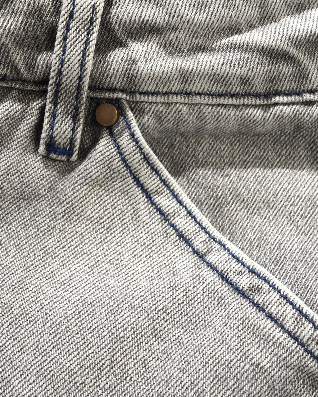 BUTTERGOODS // SHORT // ENCOUNTER DENIM SHORTS // WASHED SOFT GREY