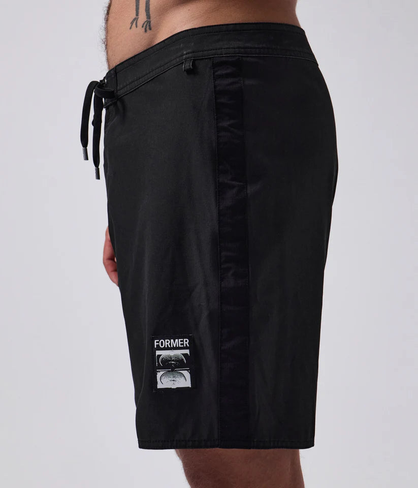 FORMER // TRUNK // SYSTEM 19 // BLACK