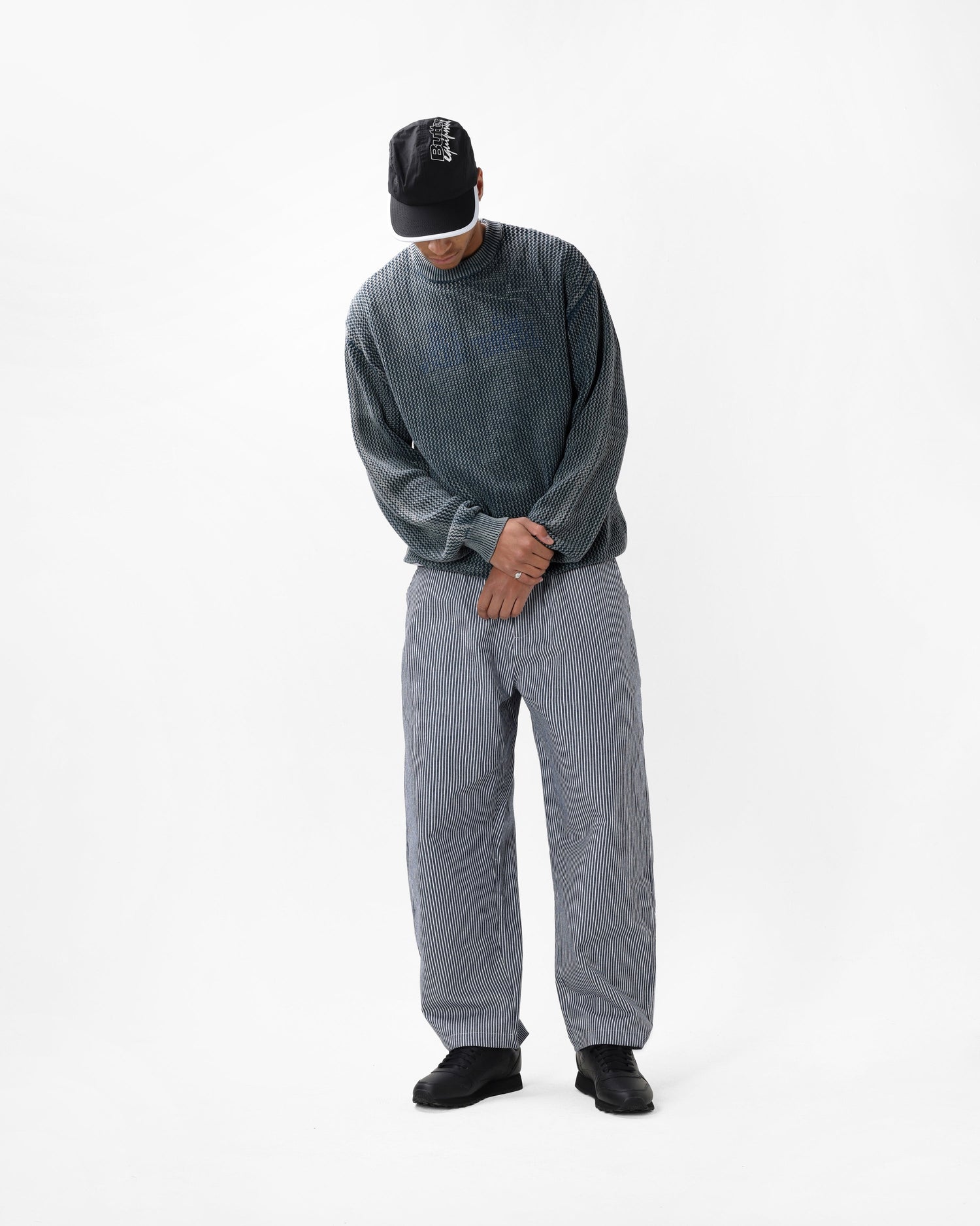 BUTTERGOODS // WASHED KNITTED SWEATER // WASHED NAVY