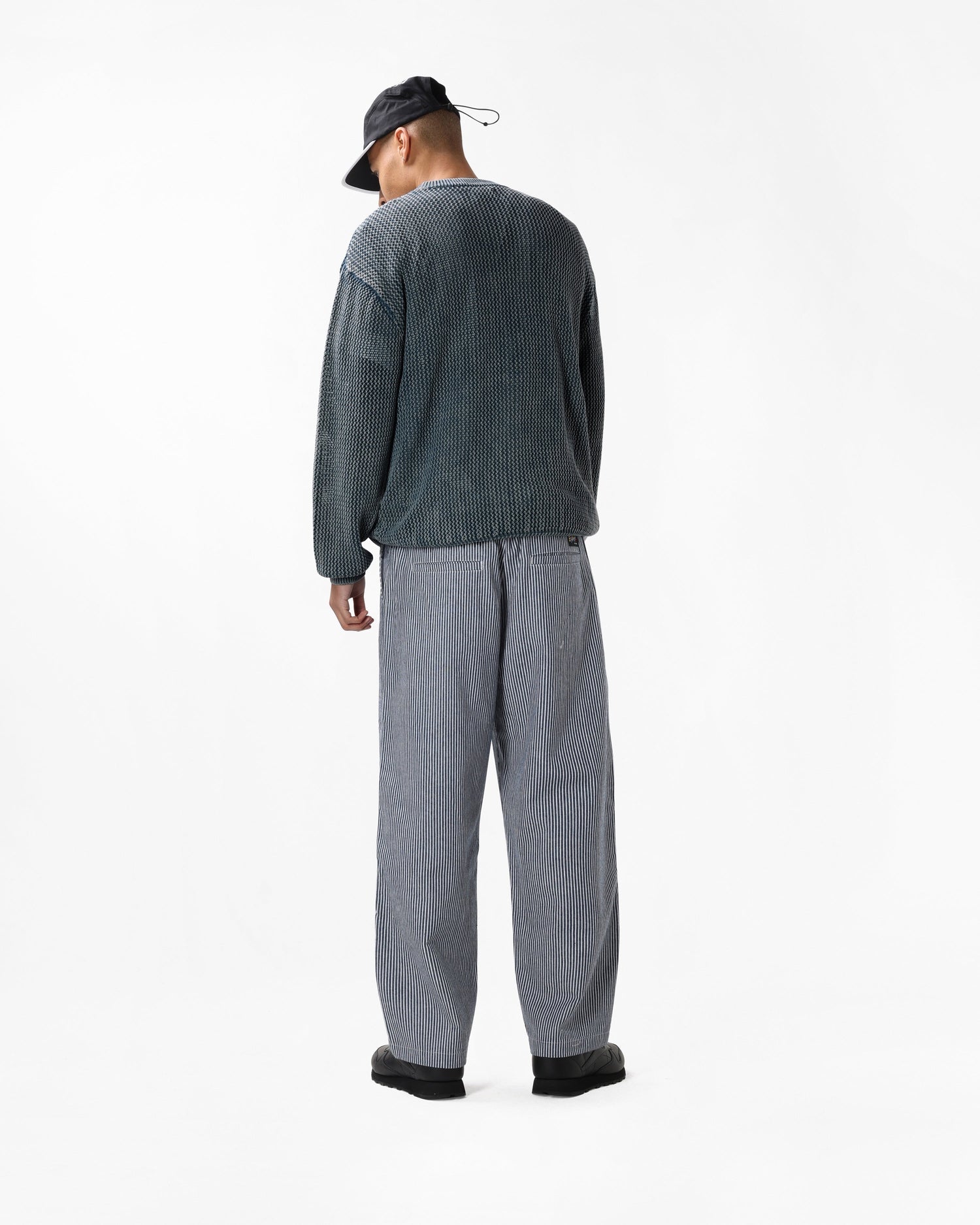 BUTTERGOODS // WASHED KNITTED SWEATER // WASHED NAVY