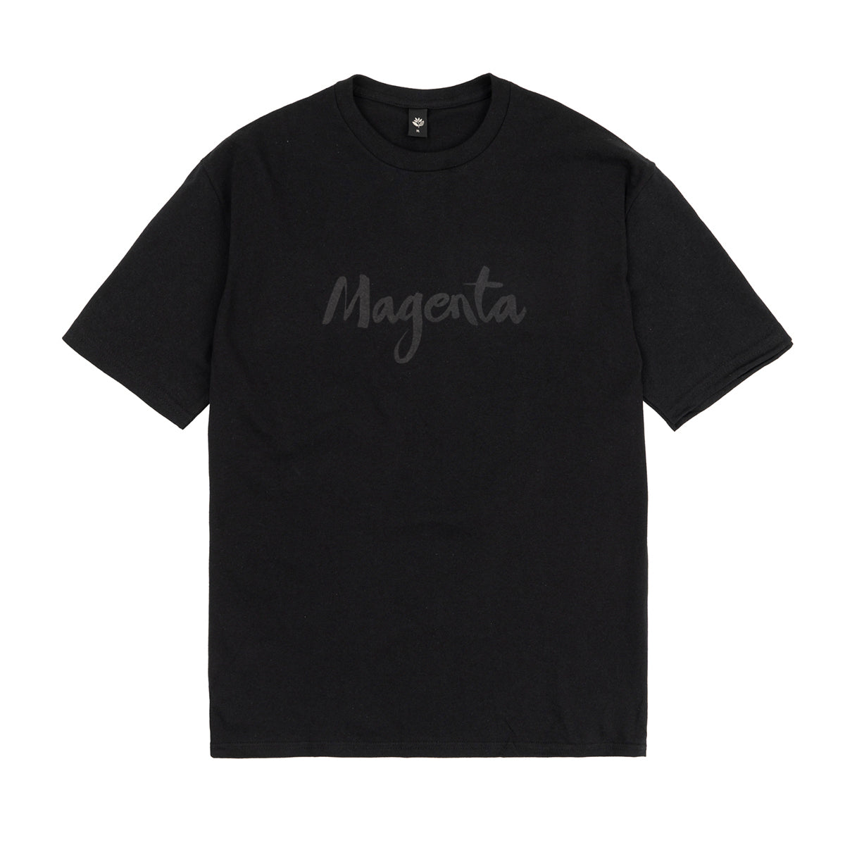 MAGENTA // T-SHIRT // SCRIPT // BLACK