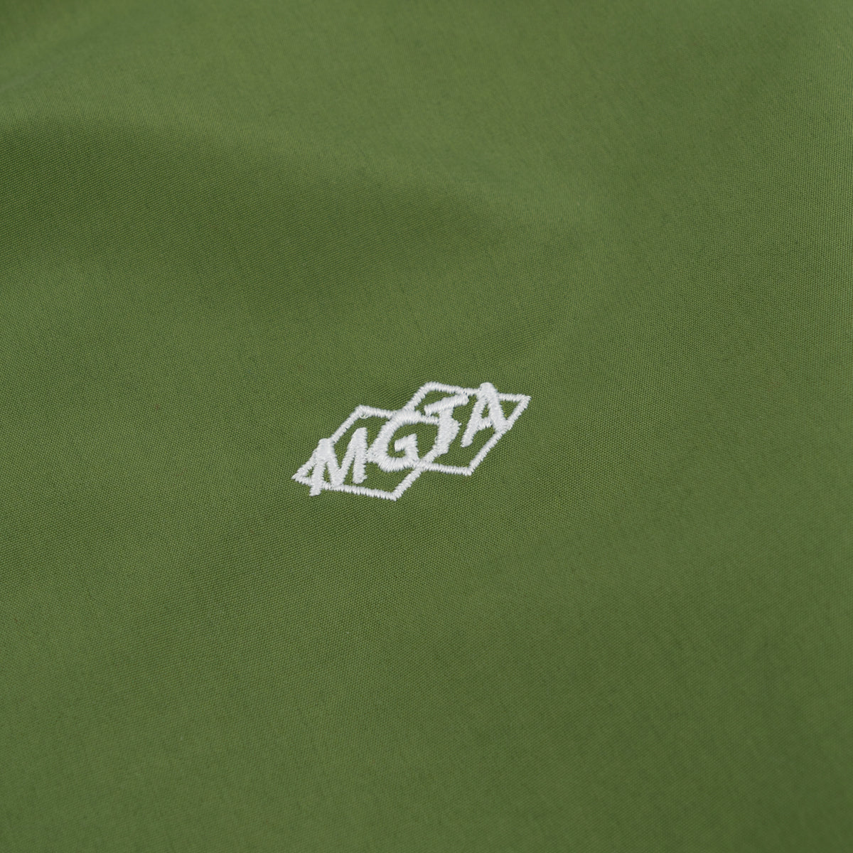 MAGENTA // V NECK // TRES TECH // FORREST GREEN