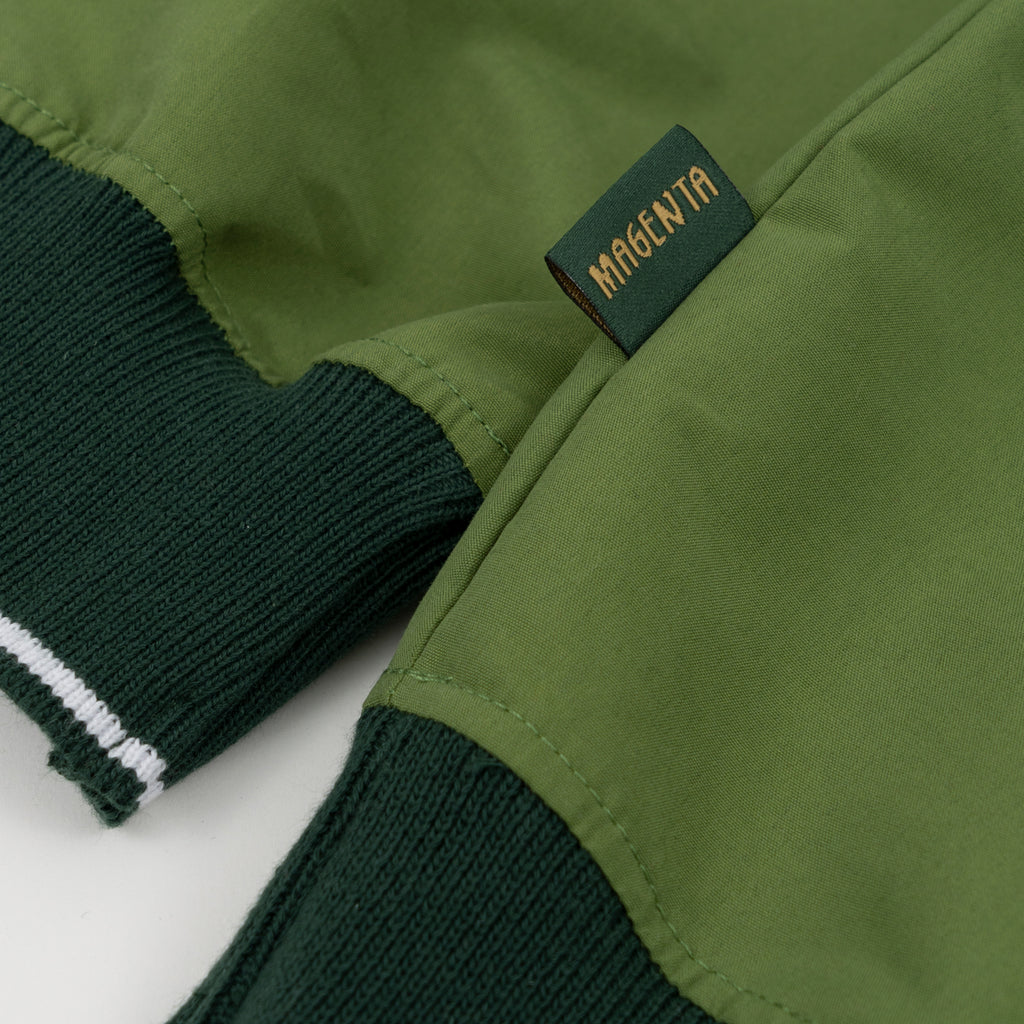 MAGENTA // V NECK // TRES TECH // FORREST GREEN