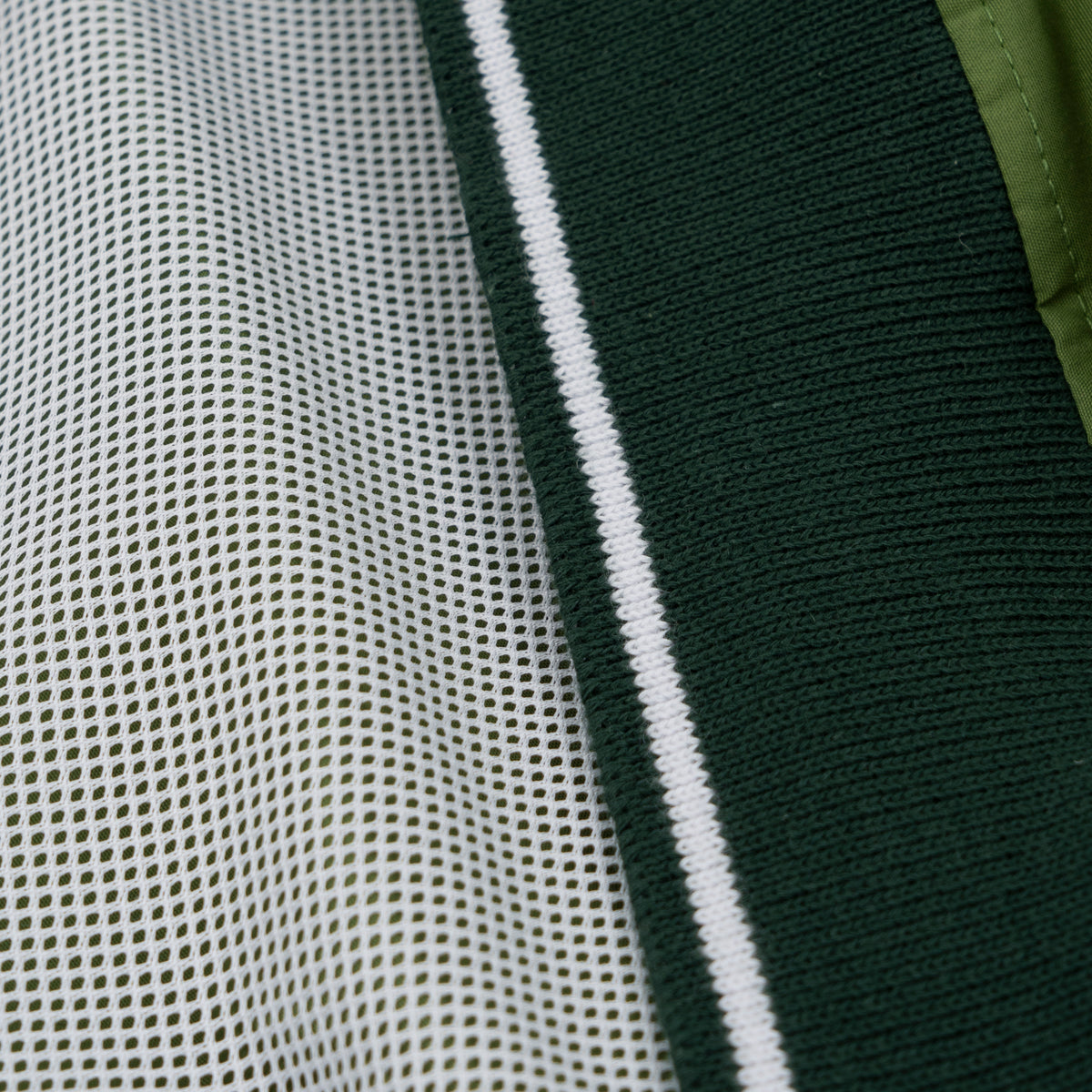 MAGENTA // V NECK // TRES TECH // FORREST GREEN