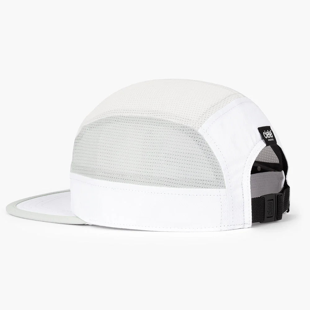 CIELE GOCap - Field - Iconic Bar - White/Light Grey M/L