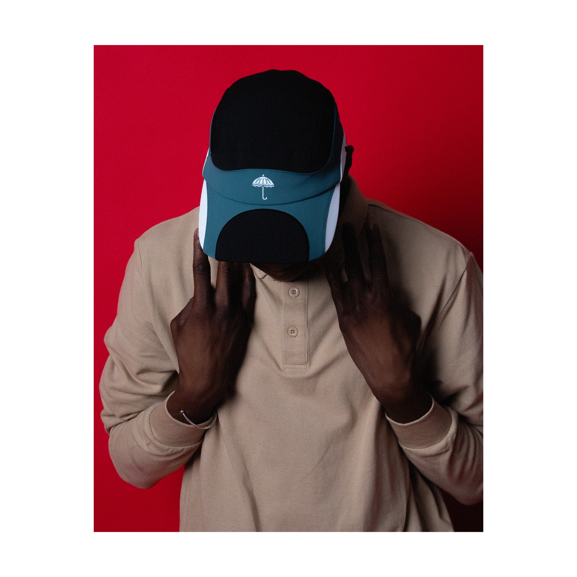 HELAS // READY CAP // BLACK GREEN WHITE